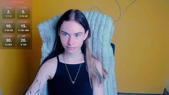 Fiona Night online show from June 22, 2026, 11:18 am