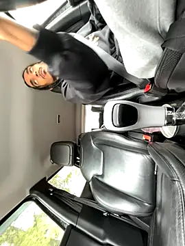 bigjayy1000 online show from October 29, 2025, 4:09 pm