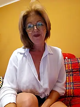 Melody73 online show from January 13, 2026, 3:28 pm