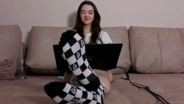 imyourdreams online show from May 15, 2026, 11:45 pm