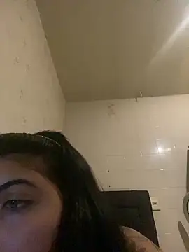 mayteziinhaa online show from November 5, 2025, 11:49 pm