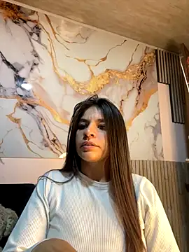 sofia 23x online show from November 26, 2025, 2:12 am