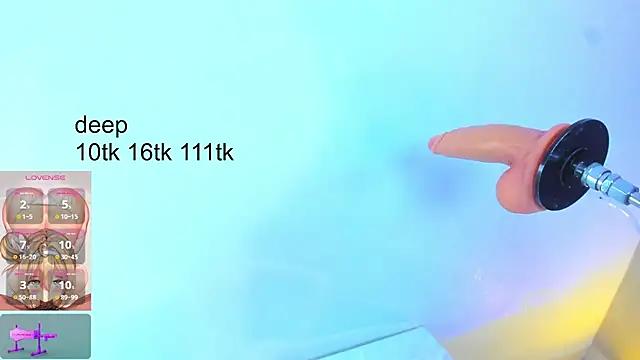 Snapshot of Maye_U chatting on February 12, 2026, 7:42 pm Maye U online show from February 12, 2026, 7:42 pm