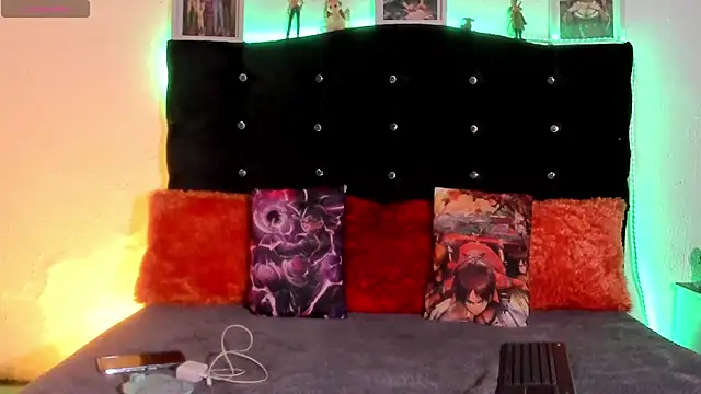 young jung online show from September 29, 2025, 4:17 am