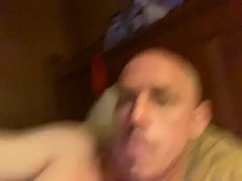 Snapshot of Mac_ThunderCock chatting on June 24, 2026, 5:50 am Mac ThunderCock online show from June 24, 2026, 5:50 am
