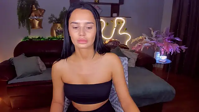 DanaSincere online show from December 20, 2025, 6:31 am