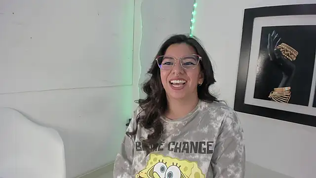 emilyy cooperr online show from September 26, 2025, 12:09 pm