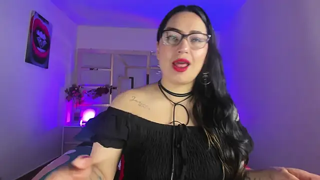 tamara rouse1 online show from October 7, 2025, 4:09 am