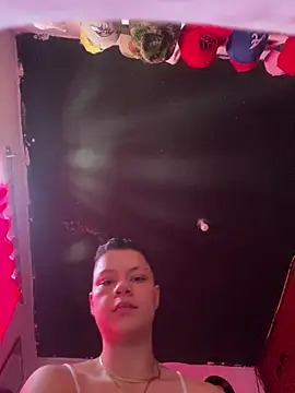 Snapshot of demimoore222 chatting on March 13, 2025, 3:50 pm demimoore222 online show from March 13, 2025, 3:50 pm