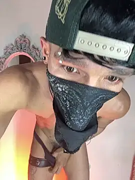 CRAZY-BOY99 online show from March 31, 2026, 11:54 am