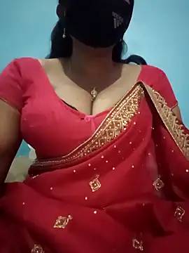 Sexyradha  online show from April 3, 2026, 4:05 pm