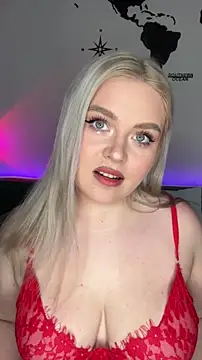 Snapshot of April_Vancee chatting on October 12, 2025, 10:47 am April Vancee online show from October 12, 2025, 10:47 am