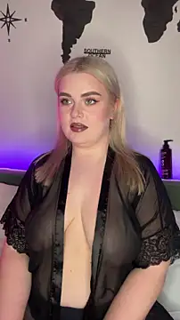 Snapshot of April_Vancee chatting on October 18, 2025, 1:12 pm April Vancee online show from October 18, 2025, 1:12 pm