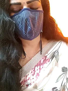 Snapshot of ashmitha chatting on February 5, 2026, 4:39 am ashmitha online show from February 5, 2026, 4:39 am