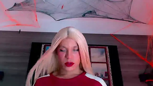 SashaNova online show from October 12, 2025, 4:44 am