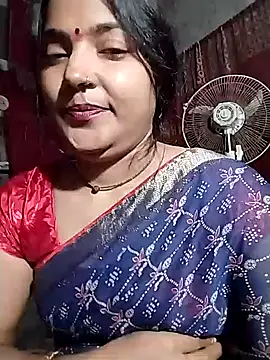 Snapshot of Maidangirl chatting on November 2, 2025, 8:33 pm Maidangirl online show from November 2, 2025, 8:33 pm