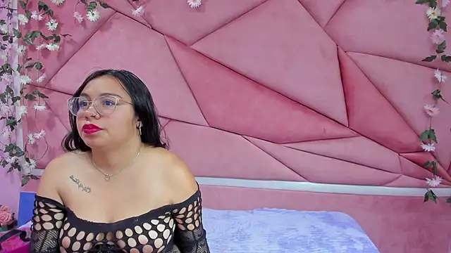  Violeta 18 online show from October 26, 2025, 3:12 am