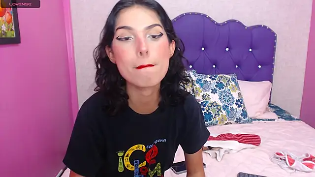 Emilly Copers online show from March 7, 2025, 5:38 pm