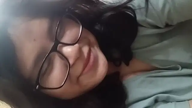 Maferyale online show from February 3, 2026, 2:21 am