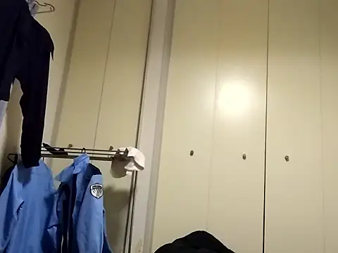 taaaaaa- online show from December 5, 2025, 12:36 pm