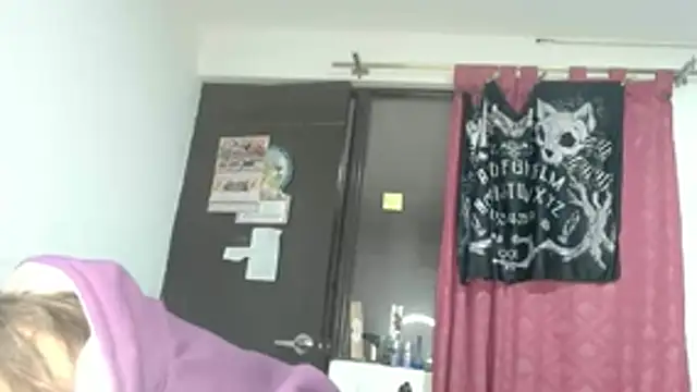 KratosAfroditacs online show from February 22, 2026, 1:53 pm