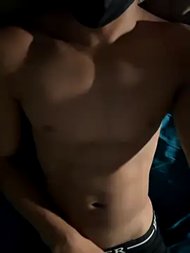 maxx777 online show from September 21, 2025, 8:32 pm