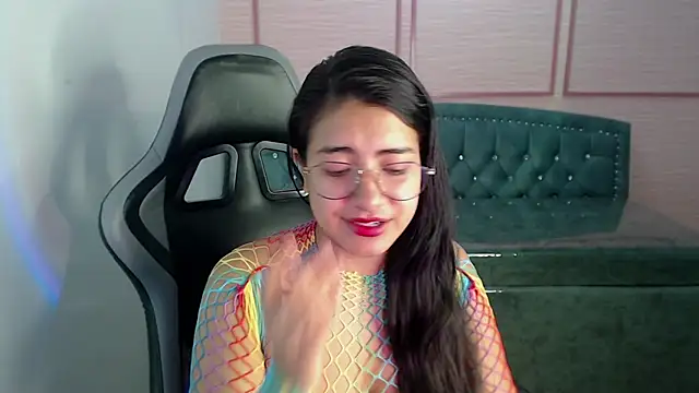 alexa romero t online show from October 11, 2025, 12:15 pm