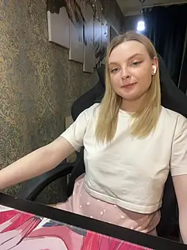 Snapshot of Lina_ly chatting on March 12, 2025, 11:01 pm Lina ly online show from March 12, 2025, 11:01 pm