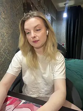 Snapshot of Lina_ly chatting on March 22, 2025, 2:03 pm Lina ly online show from March 22, 2025, 2:03 pm