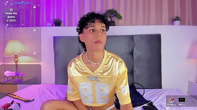 Kai riptide online show from September 27, 2025, 8:03 pm