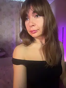 Mary Kiitty online show from December 4, 2025, 12:14 pm