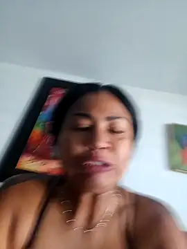 Ariana Rodriguez online show from October 21, 2025, 1:12 pm