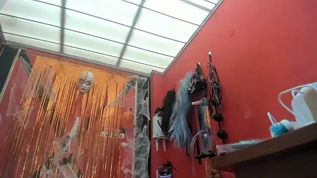 emma morgan 1 online show from October 30, 2025, 11:44 am