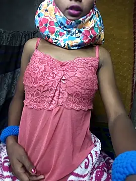 Snapshot of Cutesoma01 chatting on December 1, 2025, 11:21 pm Cutesoma01 online show from December 1, 2025, 11:21 pm