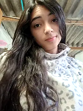 Snapshot of Valen_Person chatting on November 12, 2025, 4:18 pm Valen Person online show from November 12, 2025, 4:18 pm