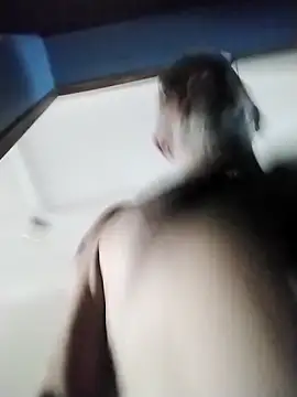 coolbrady17 online show from September 19, 2025, 5:20 am