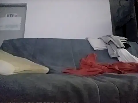 coolbrady17 online show from November 2, 2025, 10:12 pm