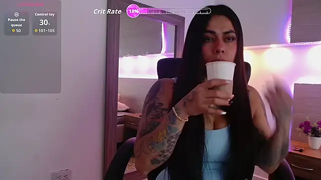 Snapshot of Cristal_Velle chatting on September 10, 2025, 12:38 pm Cristal Velle online show from September 10, 2025, 12:38 pm