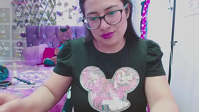 Anny  cute online show from October 1, 2025, 8:37 pm