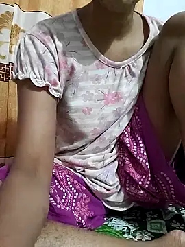 sexy-trisha1 online show from October 29, 2025, 7:04 pm