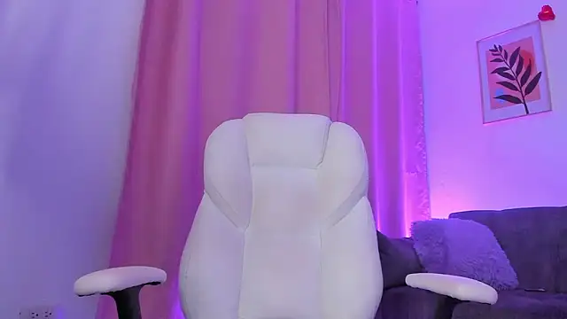 gaaby foxx online show from February 16, 2026, 1:29 pm