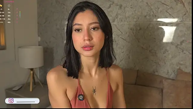 alison222  online show from January 15, 2026, 11:48 am