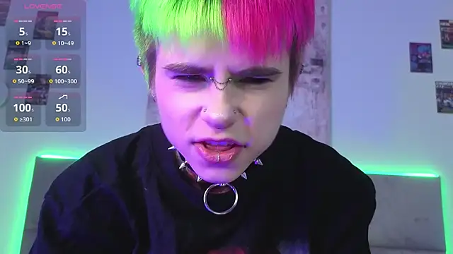 Alex Vallley online show from October 31, 2025, 11:06 pm