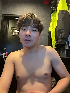 waka3232 online show from April 8, 2026, 11:21 am