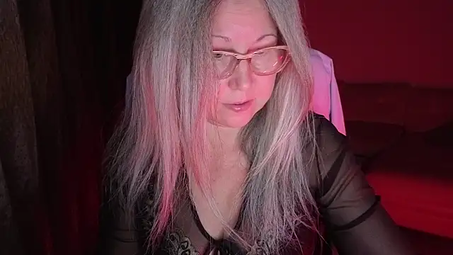 Wane Witch online show from October 9, 2025, 7:45 pm