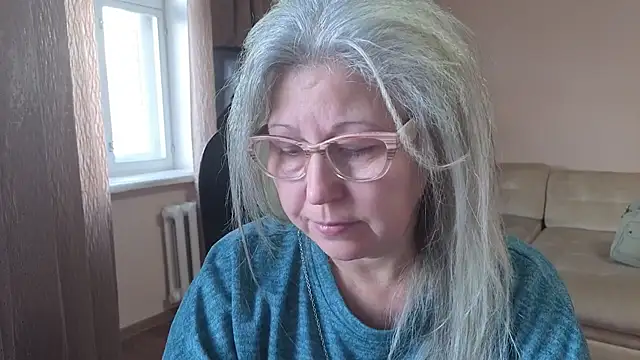 Wane Witch online show from October 19, 2025, 4:35 am