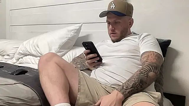 Thegreatwhitepipe online show from October 2, 2025, 10:00 am