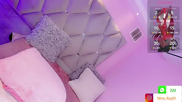 Nina Keyli online show from October 6, 2025, 7:33 pm