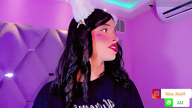 Nina Keyli online show from December 5, 2025, 7:54 pm