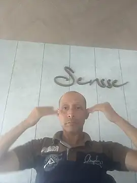 locotronalo online show from March 5, 2025, 5:18 pm